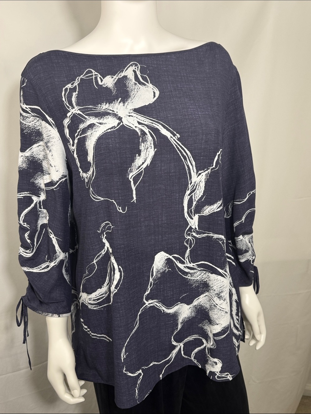 Lafayette 148 New York Georgina Silk Floral Blouse Large - Picture 4 of 11
